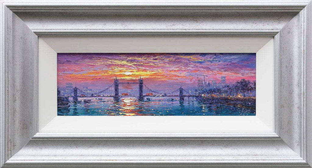 Heartbeat Of London - Original by artist Andrew Grant Kurtis - Wyecliffe Galleries