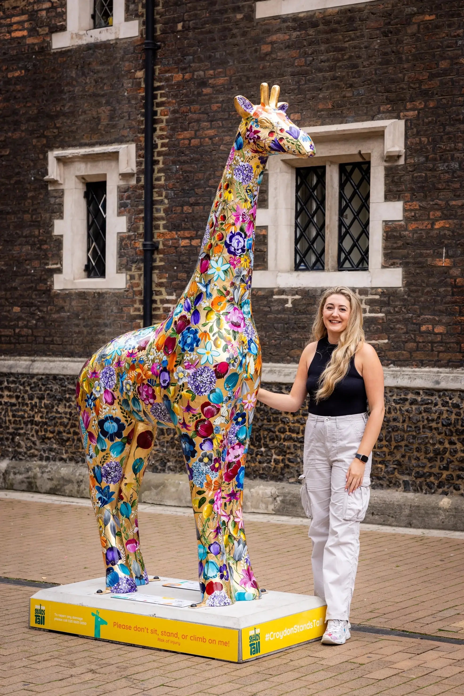 Fleur - Original - SOLD by artist Becky Smith - Wyecliffe Galleries