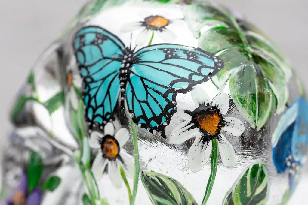 Shining In Silver - Original - SOLD by artist Becky Smith - Wyecliffe Galleries