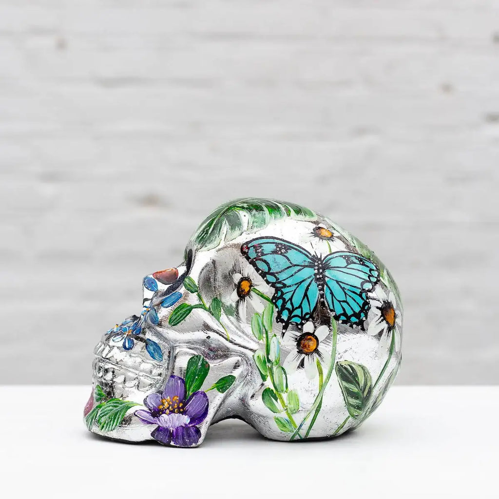 Shining In Silver - Original - SOLD by artist Becky Smith - Wyecliffe Galleries