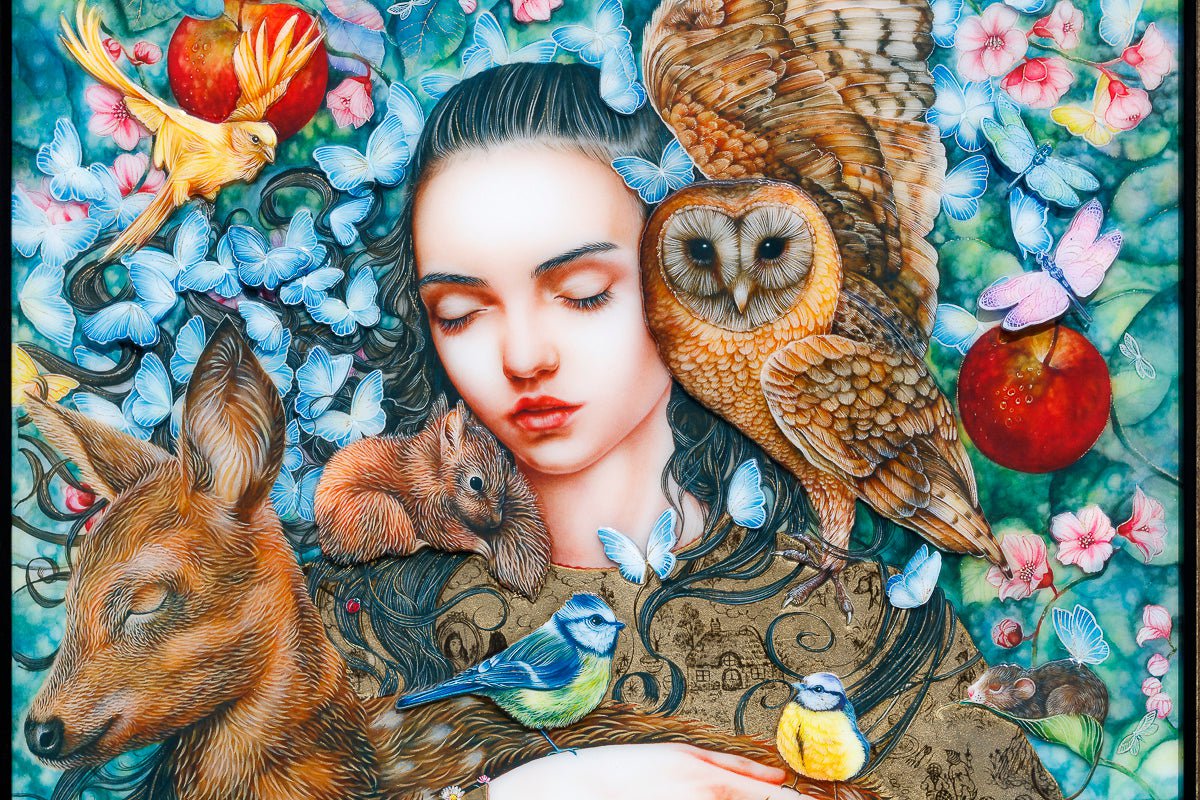 Snow White - GOLD Kerry Darlington