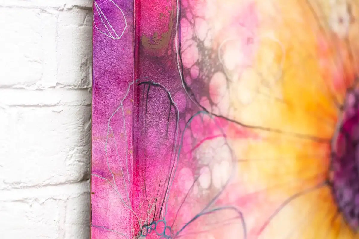 Sunshine Daze - Original by artist Kerry Darlington - Wyecliffe Galleries