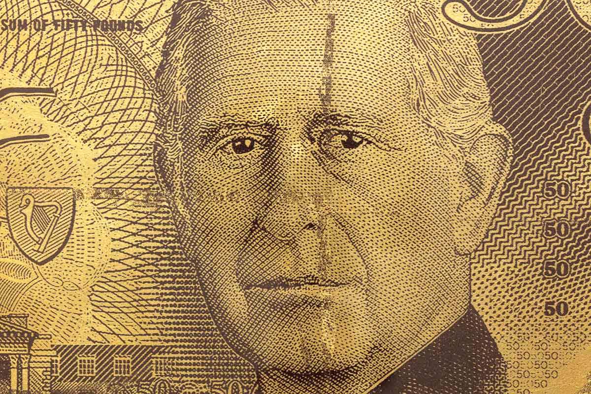 Gold Sterling Jessica Rabbit (Charles) - Original - SOLD by artist Lhouette - Wyecliffe Galleries