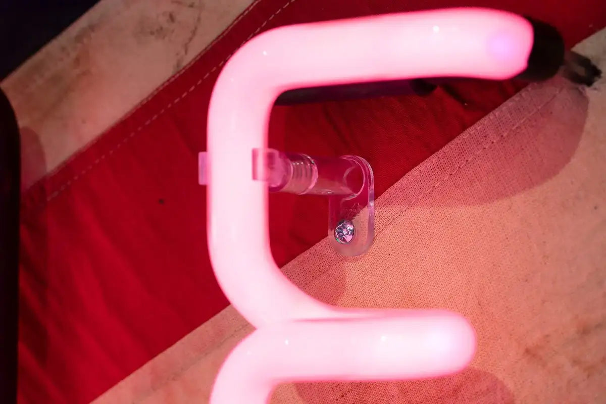 Be Yourself - Original by artist Mark Illuminati - Wyecliffe Galleries