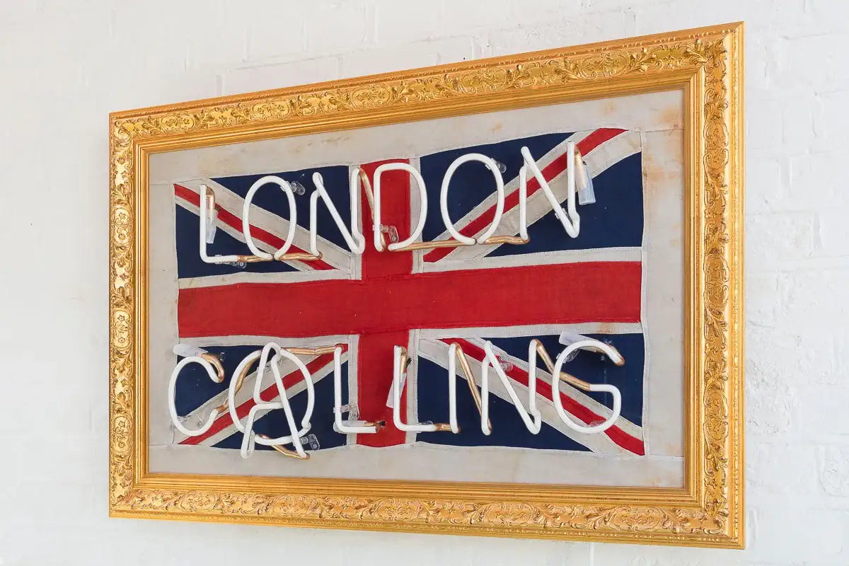 London Calling - Original - SOLD by artist Mark Illuminati - Wyecliffe Galleries