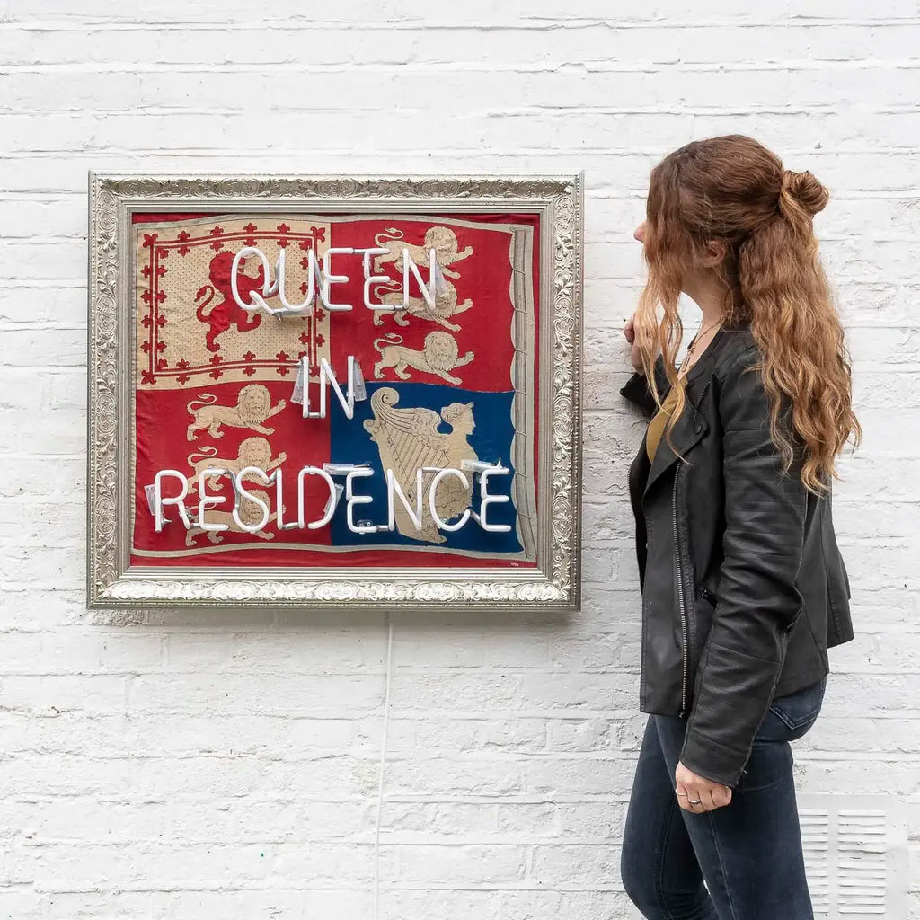 Queen In Residence (Small) - Original - SOLD by artist Mark Illuminati - Wyecliffe Galleries