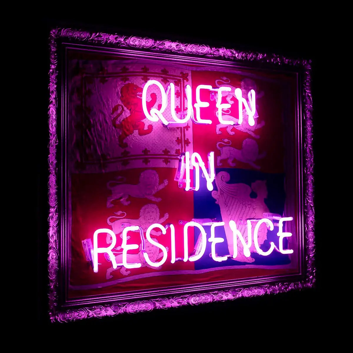 Queen In Residence (Small) - Original - SOLD by artist Mark Illuminati - Wyecliffe Galleries