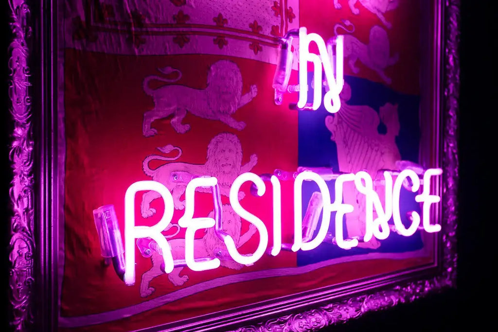 Queen In Residence (Small) - Original - SOLD by artist Mark Illuminati - Wyecliffe Galleries