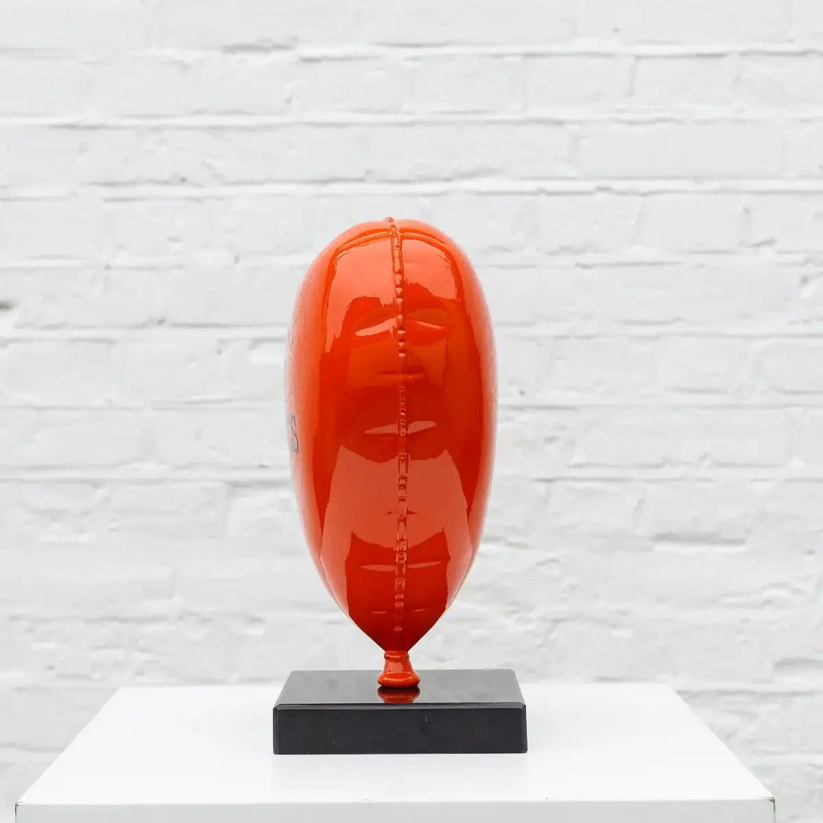 Hermes Heart Balloon II - Original Sculpture - SOLD by artist Naor - Wyecliffe Galleries