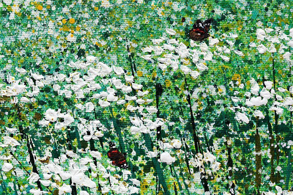 Walking through Daisies - Original - SOLD by artist Chris Bourne - Wyecliffe Galleries