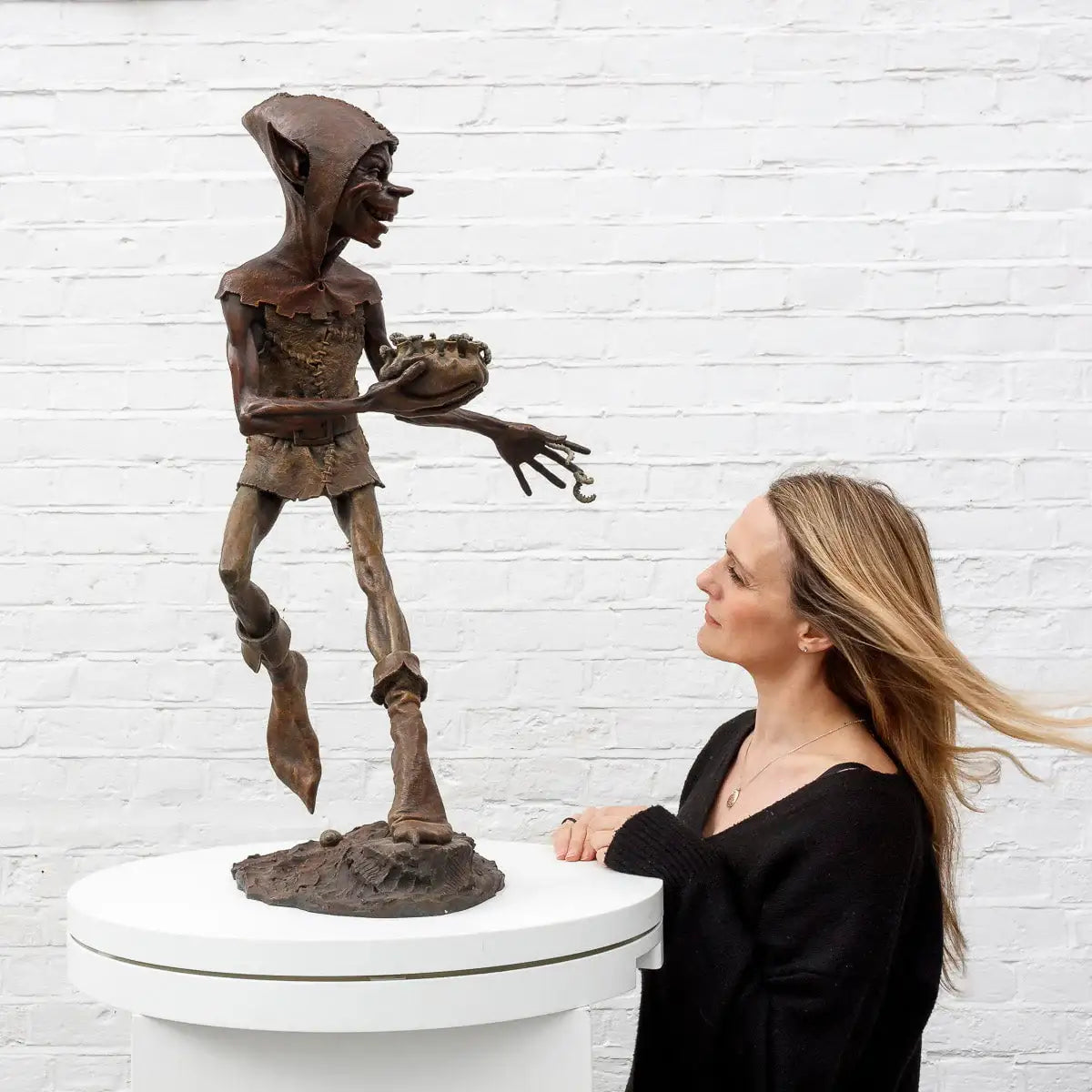 Caterpillar Spiller - Bronze Sculpture (Large) - Edition by artist David Goode - Wyecliffe Galleries