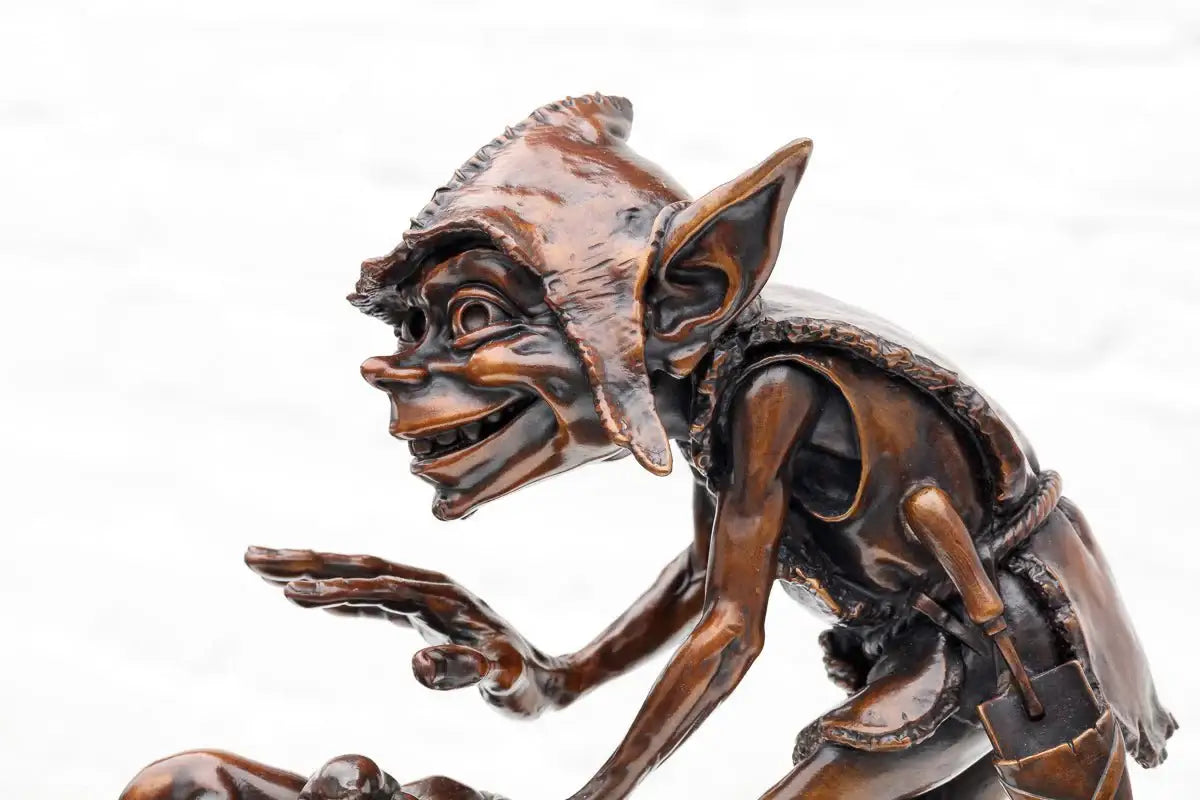 Keep Off The Grass - Bronze Sculpture (Miniature) - Edition by artist David Goode - Wyecliffe Galleries