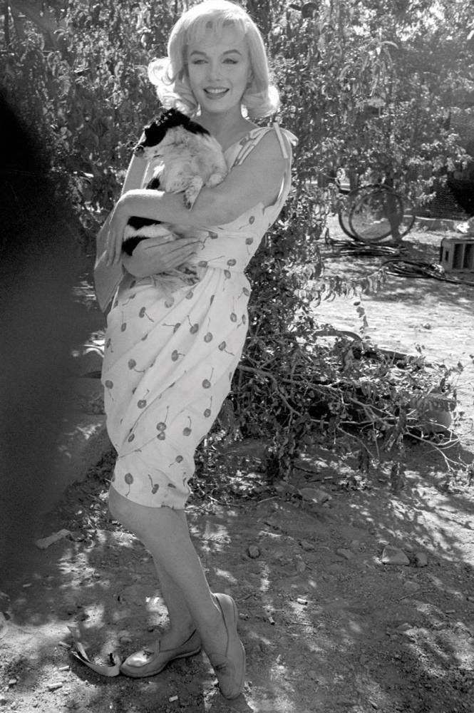 Marilyn and Friend - The Misfits, 1960 - SOLD by artist Eve Arnold - Wyecliffe Galleries