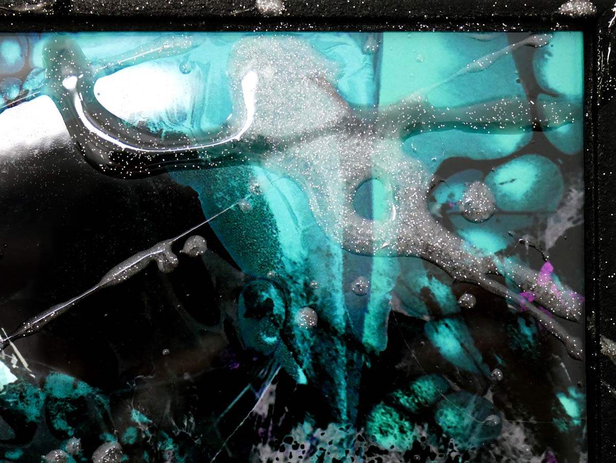 'J'aime Le Champagne' - Edition SET by artist Henri Miller - Wyecliffe Galleries