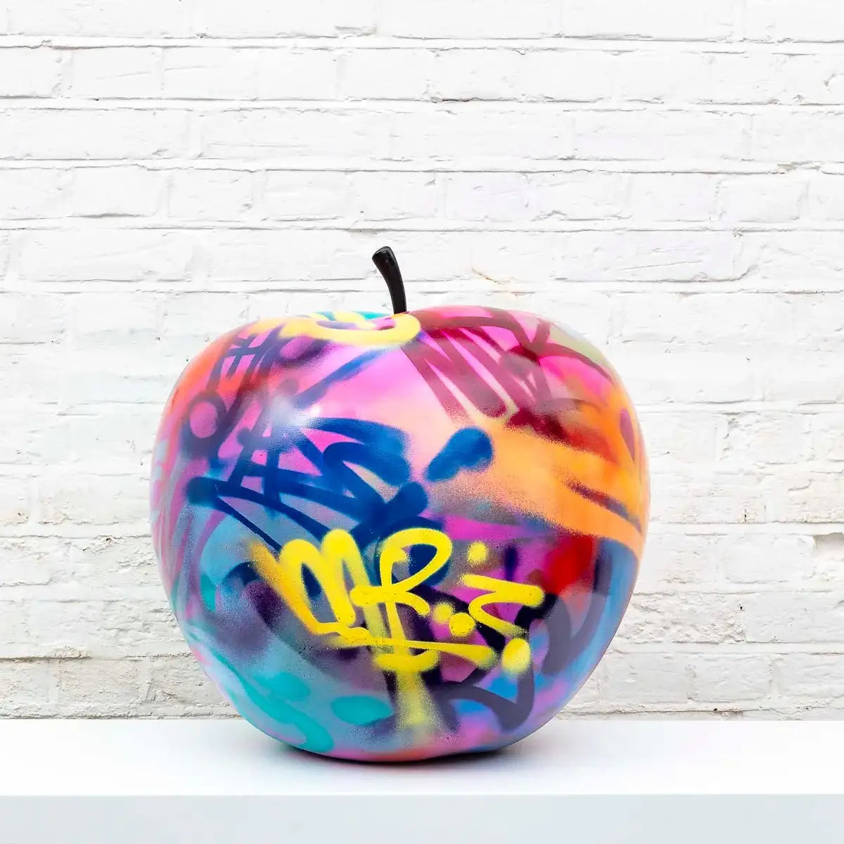 Large Apple I - Original Sculpture - SOLD by artist Jeremy Olsen - Wyecliffe Galleries