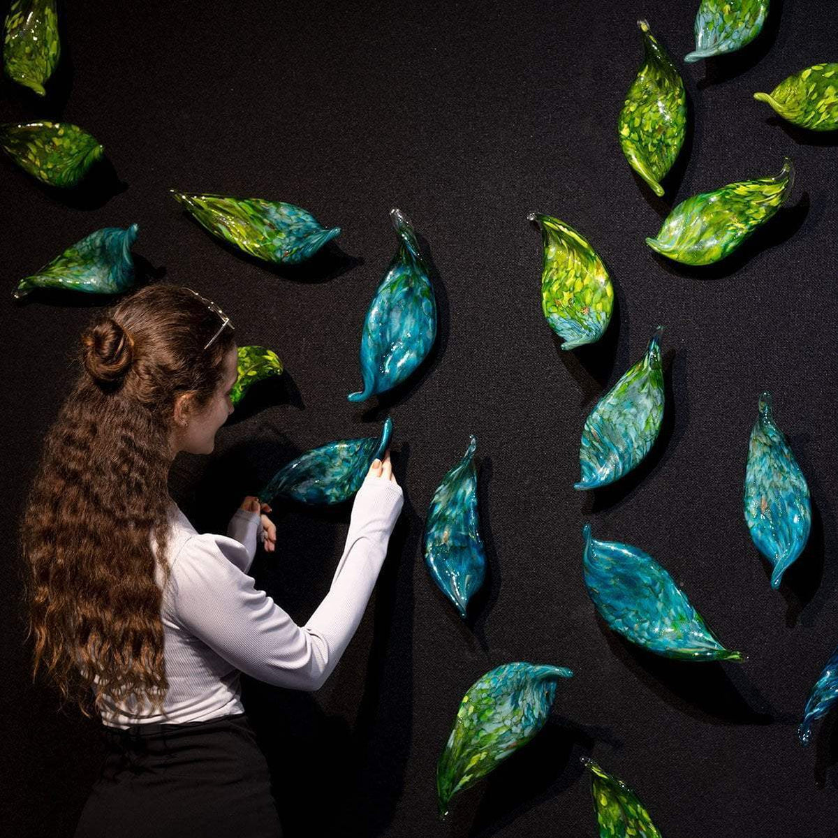 Veil Of Green - Original Sculpture by artist Lea de Wit - Wyecliffe Galleries