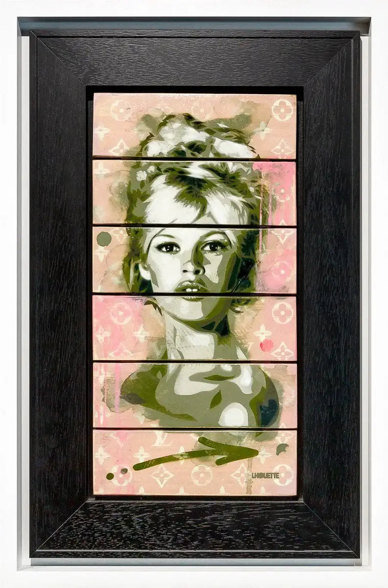 Bardot Green - Original - SOLD by artist Lhouette - Wyecliffe Galleries