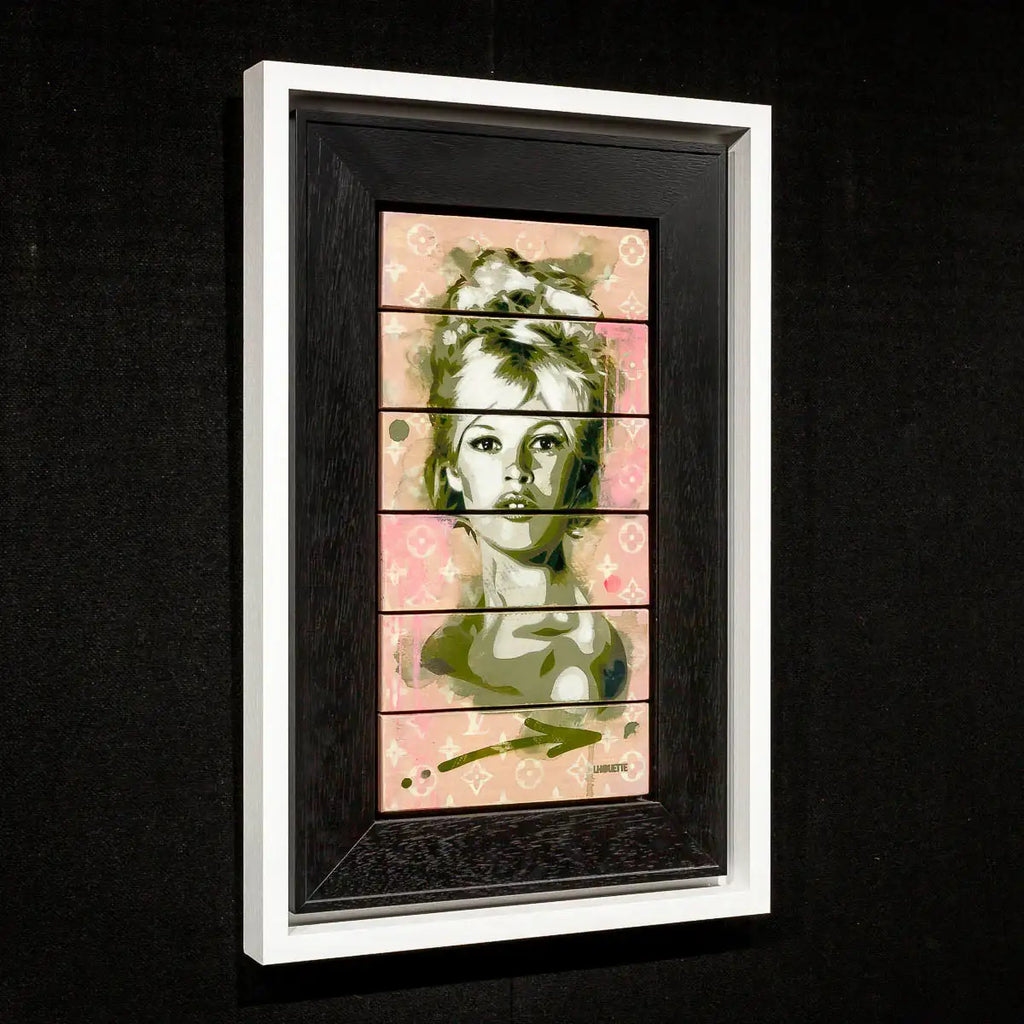 Bardot Green - Original - SOLD by artist Lhouette - Wyecliffe Galleries