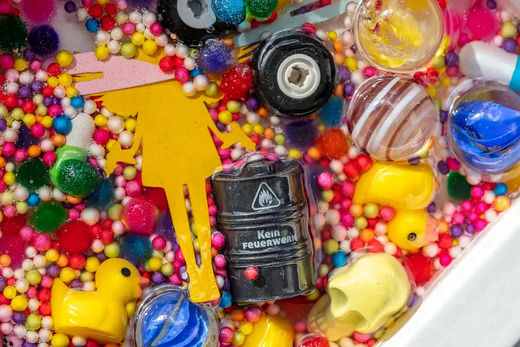 Pop De-Pendant: Ferrari - Original - SOLD by artist Lhouette - Wyecliffe Galleries