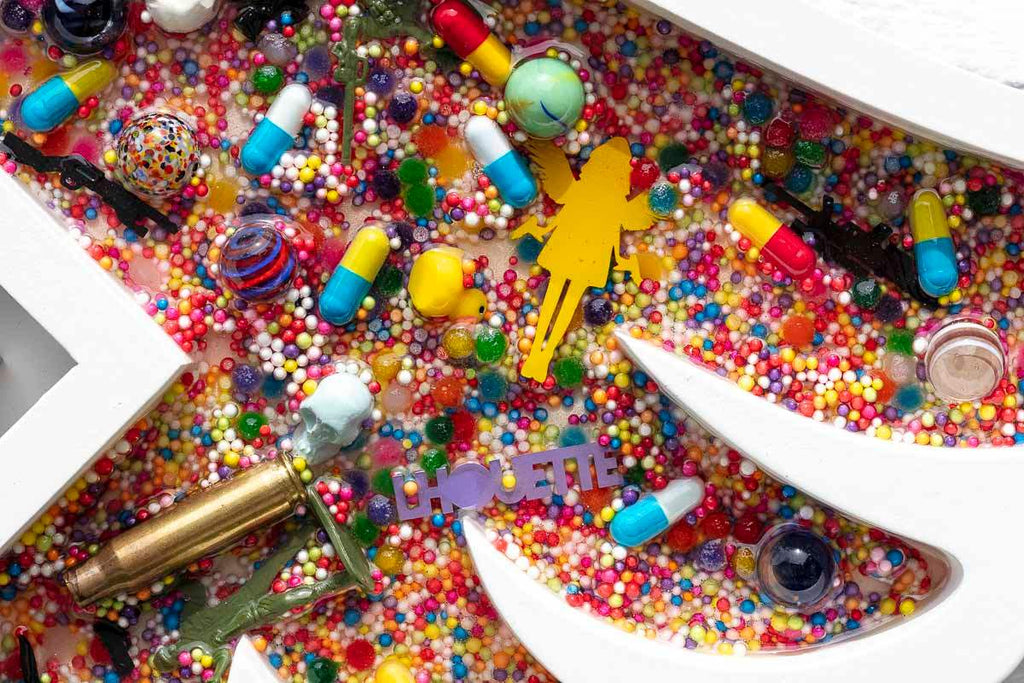 Pop De-Pendant: Messenger - Original - SOLD by artist Lhouette - Wyecliffe Galleries