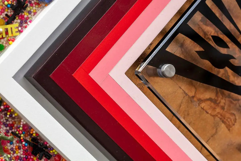 Pop De-Pendant: Explosive - Original - SOLD by artist Lhouette - Wyecliffe Galleries