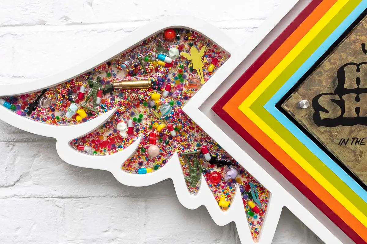 Pop De-Pendant: Happy Shopper - Original - SOLD by artist Lhouette - Wyecliffe Galleries