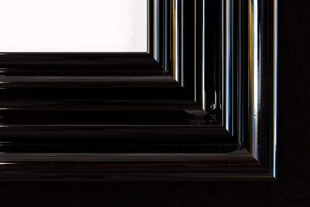 Glamour - Original - SOLD by artist Mr Malcontent - Wyecliffe Galleries