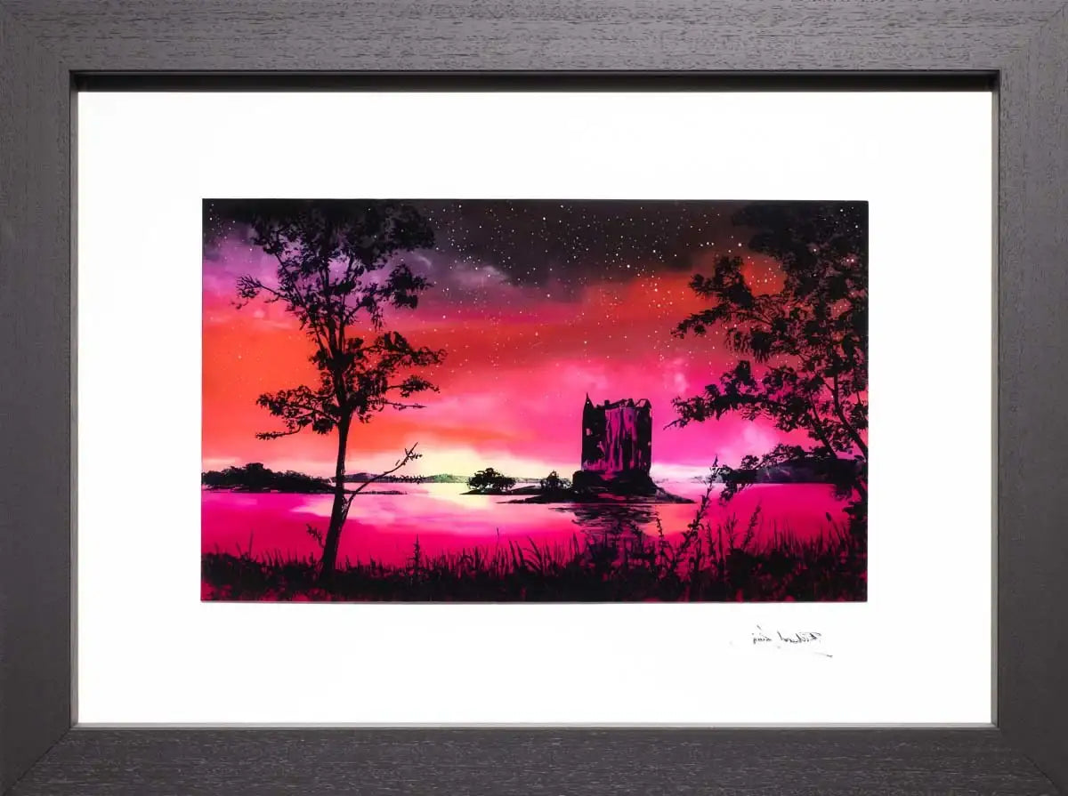 Crimson Nights - Original - SOLD by artist Richard King - Wyecliffe Galleries