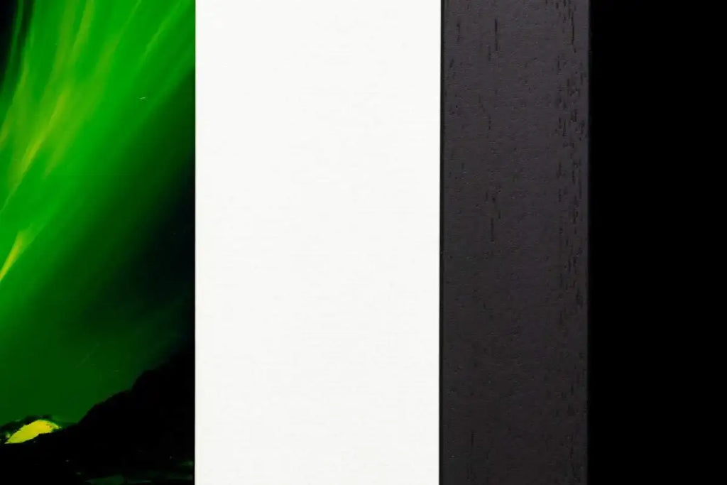 Diamonds and Pearls - Original by artist Richard King - Wyecliffe Galleries