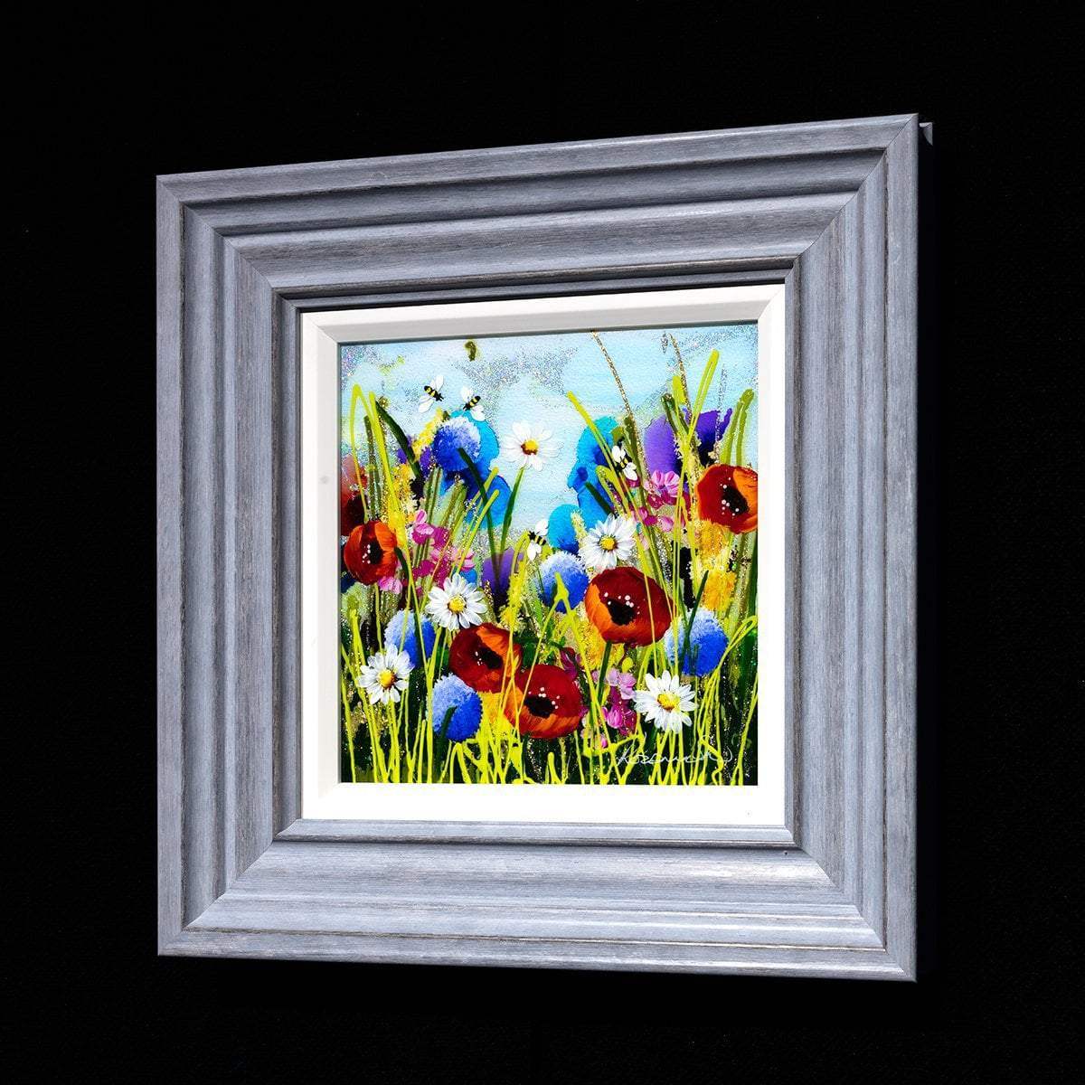 Bee Happy I - SOLD by artist Rozanne Bell - Wyecliffe Galleries