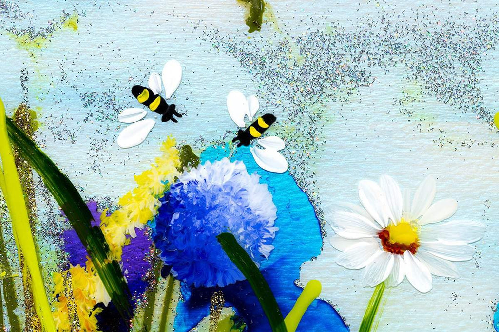 Bee Happy I - SOLD by artist Rozanne Bell - Wyecliffe Galleries