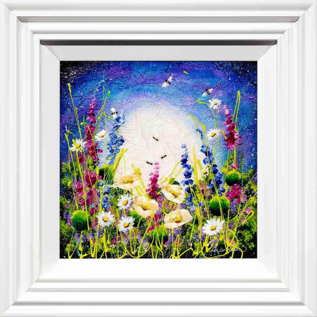 Bee's and Daisies - Original - SOLD by artist Rozanne Bell - Wyecliffe Galleries