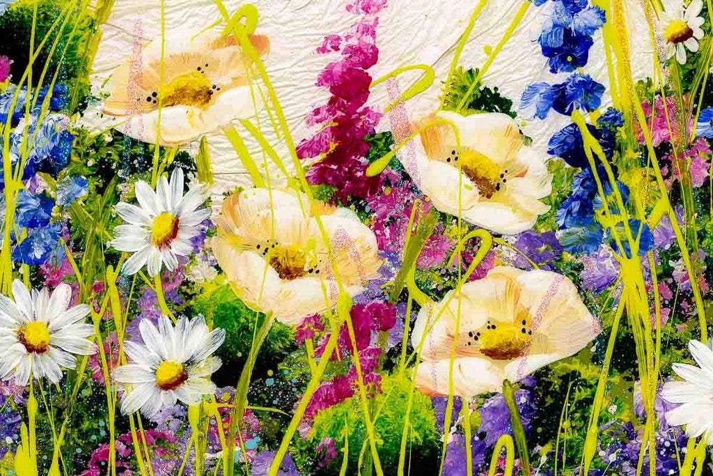 Bee's and Daisies - Original - SOLD by artist Rozanne Bell - Wyecliffe Galleries