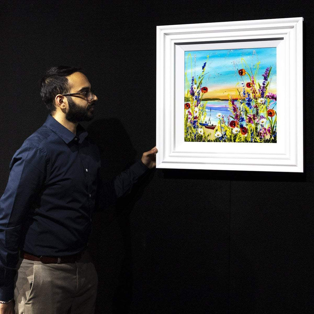 Bright and Beautiful - Original - SOLD by artist Rozanne Bell - Wyecliffe Galleries