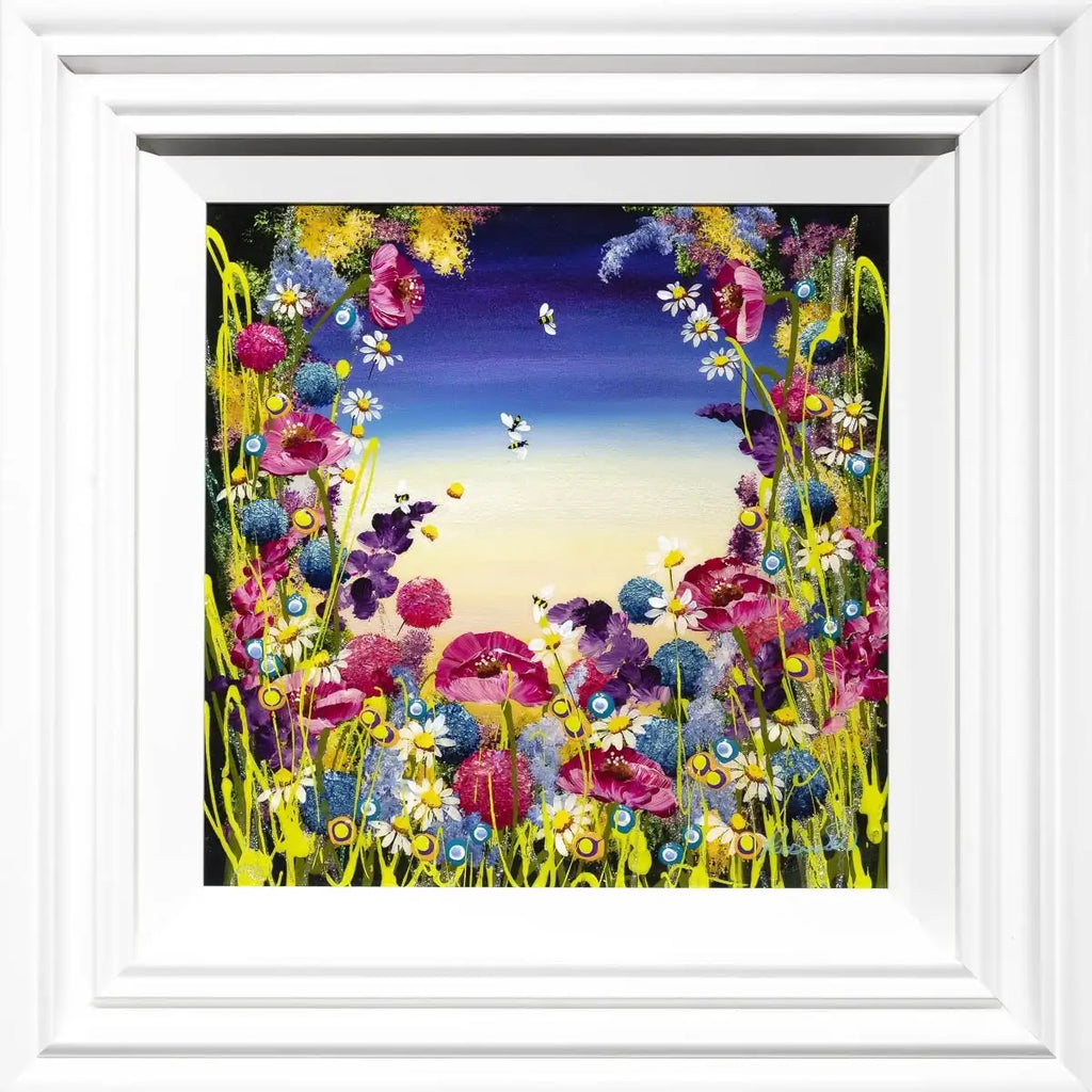 Buzzing Around - Original - SOLD by artist Rozanne Bell - Wyecliffe Galleries