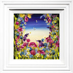 Buzzing Around - Original - SOLD by artist Rozanne Bell - Wyecliffe Galleries