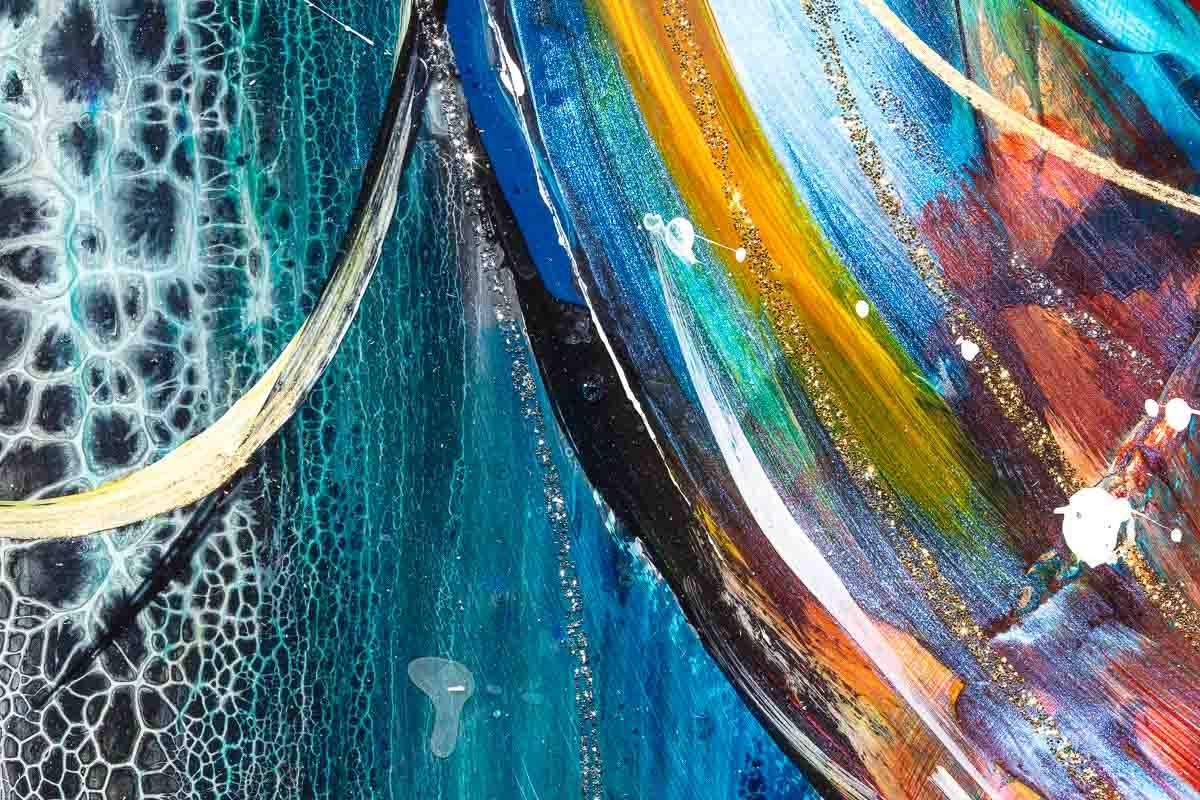 Cluck - Original - SOLD by artist Rozanne Bell - Wyecliffe Galleries