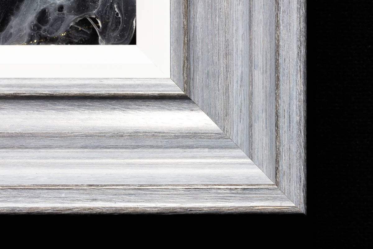 Cluck - Original - SOLD by artist Rozanne Bell - Wyecliffe Galleries