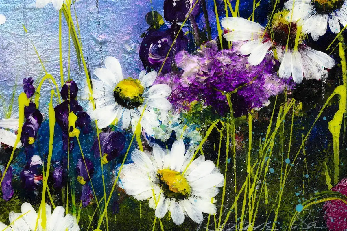 Daisies at Dawn - Original - SOLD by artist Rozanne Bell - Wyecliffe Galleries
