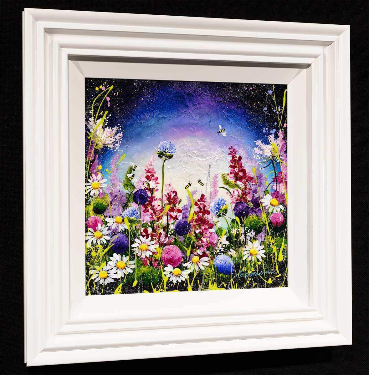 Daisy Chain - Original - SOLD by artist Rozanne Bell - Wyecliffe Galleries