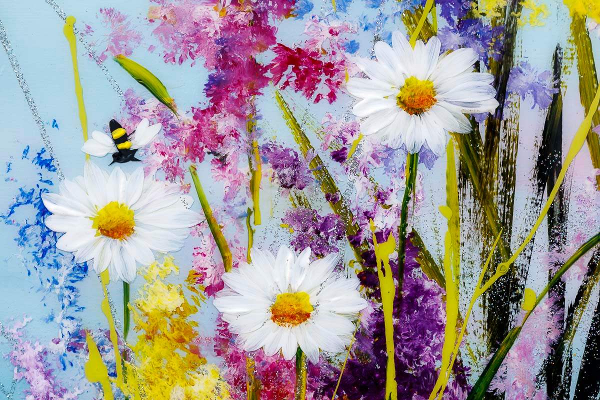 Daisy Dream - Original - SOLD by artist Rozanne Bell - Wyecliffe Galleries