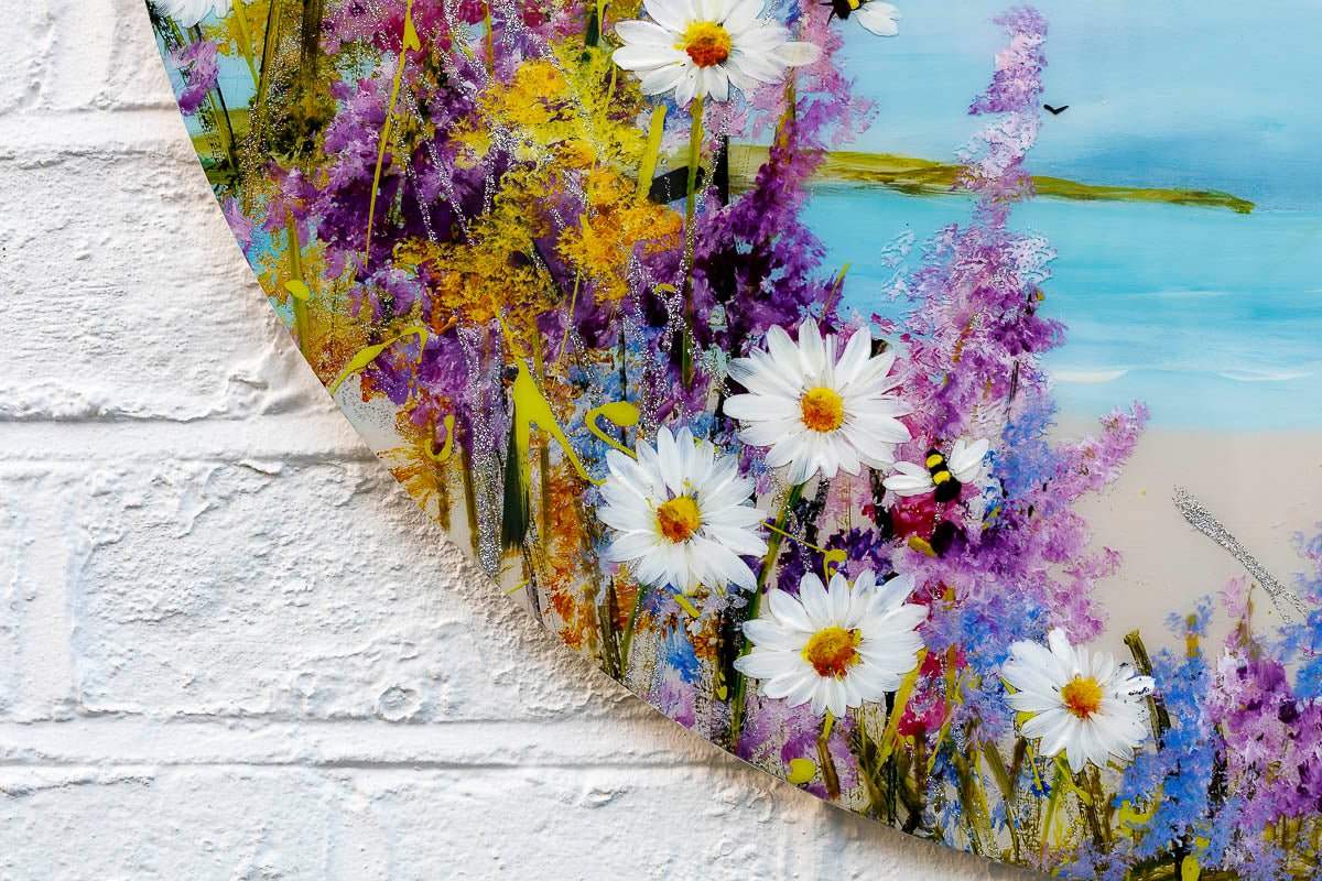 Daisy Dream - Original - SOLD by artist Rozanne Bell - Wyecliffe Galleries