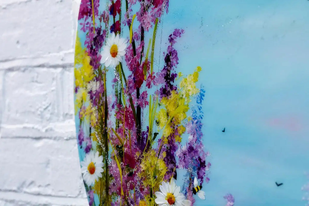 Daisy Dream - Original - SOLD by artist Rozanne Bell - Wyecliffe Galleries