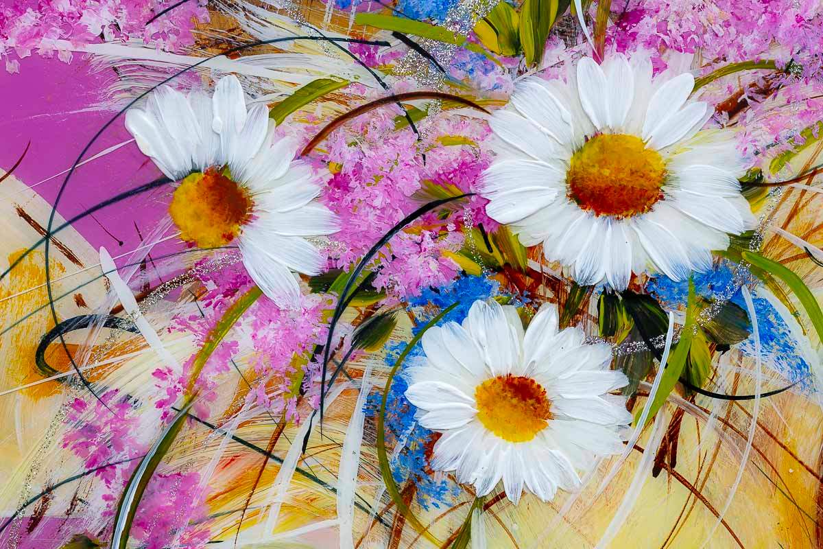 Daisy - Original - SOLD by artist Rozanne Bell - Wyecliffe Galleries