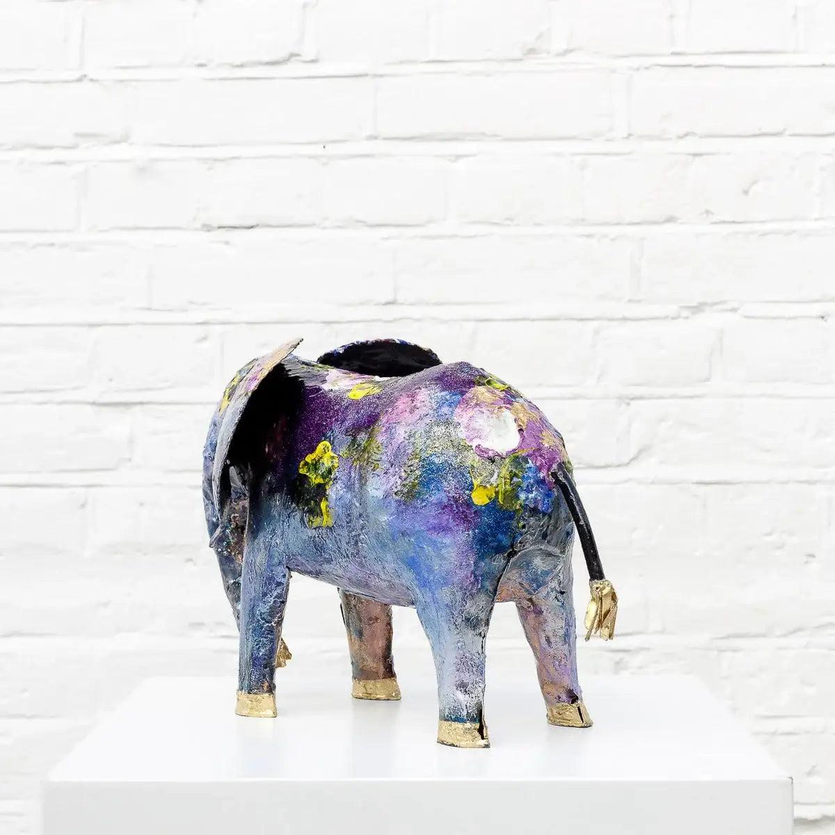 Delphine - Original Sculpture - SOLD by artist Rozanne Bell - Wyecliffe Galleries