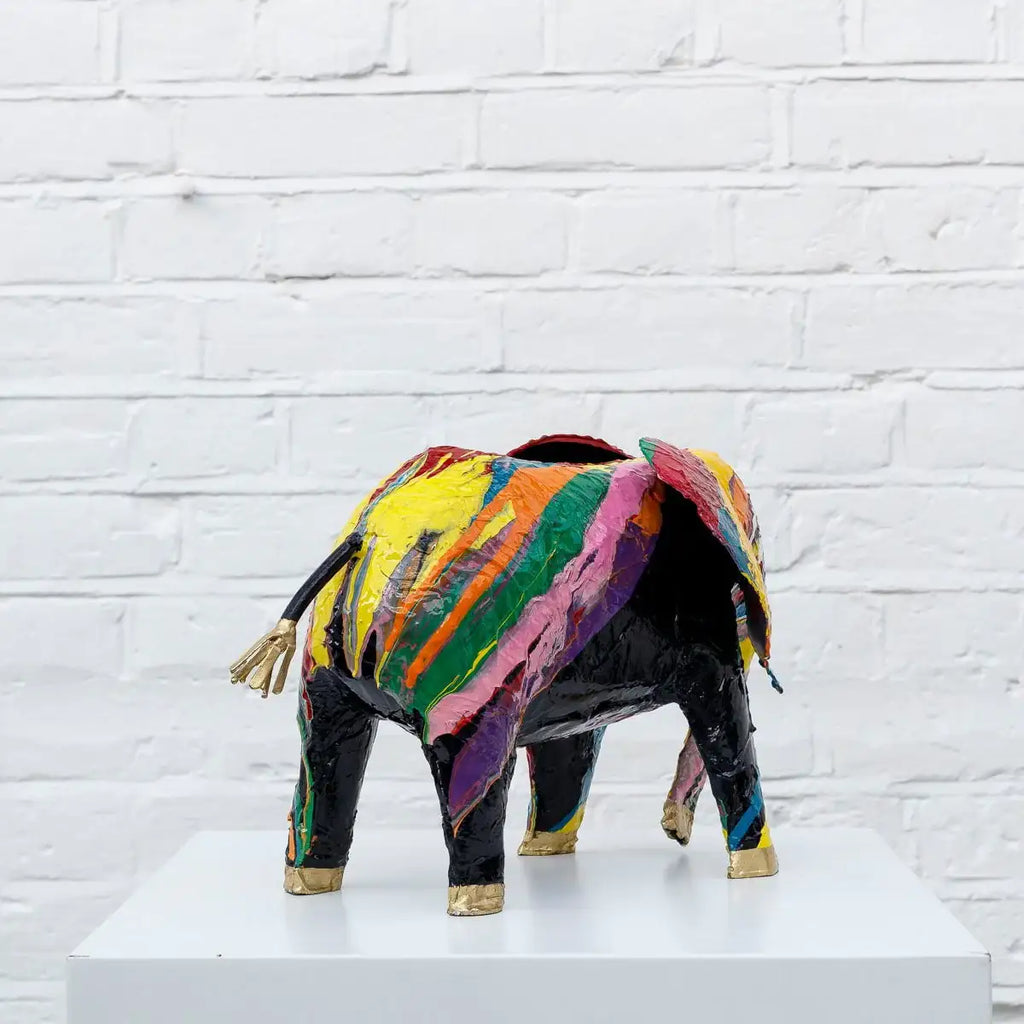Hibo - Original Sculpture - SOLD by artist Rozanne Bell - Wyecliffe Galleries