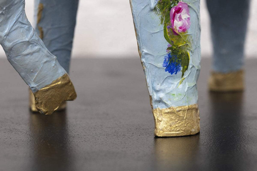 Primrose - Original Sculpture - SOLD by artist Rozanne Bell - Wyecliffe Galleries