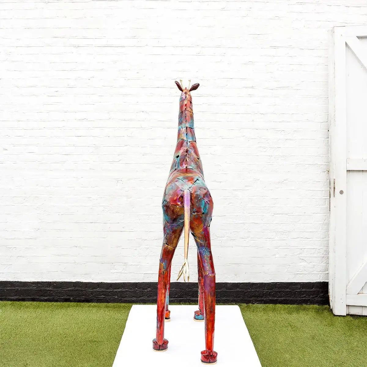 Twiga - Original Sculpture by artist Rozanne Bell - Wyecliffe Galleries