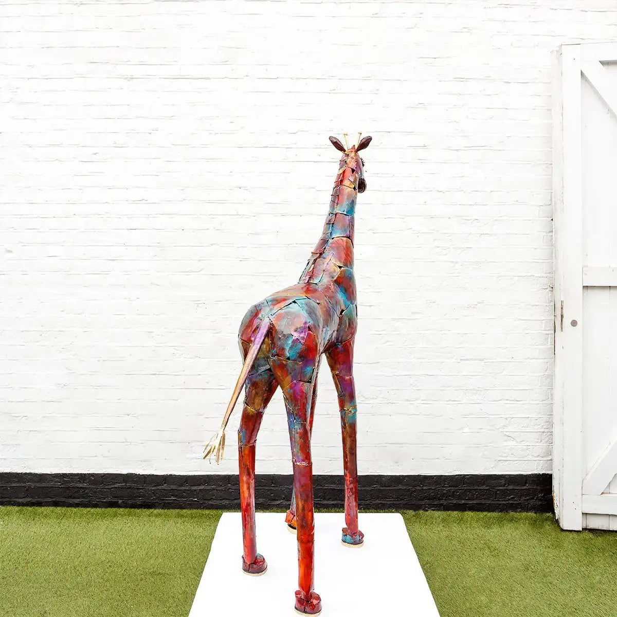 Twiga - Original Sculpture by artist Rozanne Bell - Wyecliffe Galleries