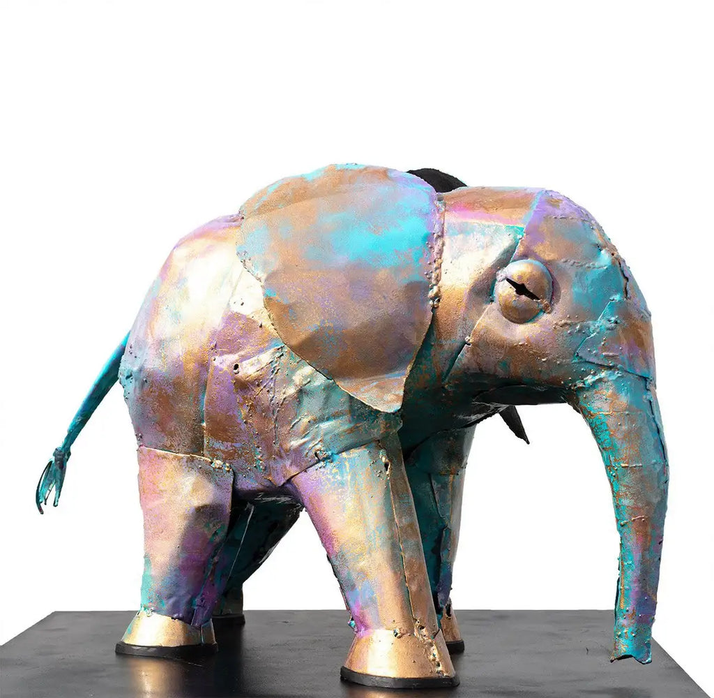 Zulu - Original Sculpture - SOLD by artist Rozanne Bell - Wyecliffe Galleries